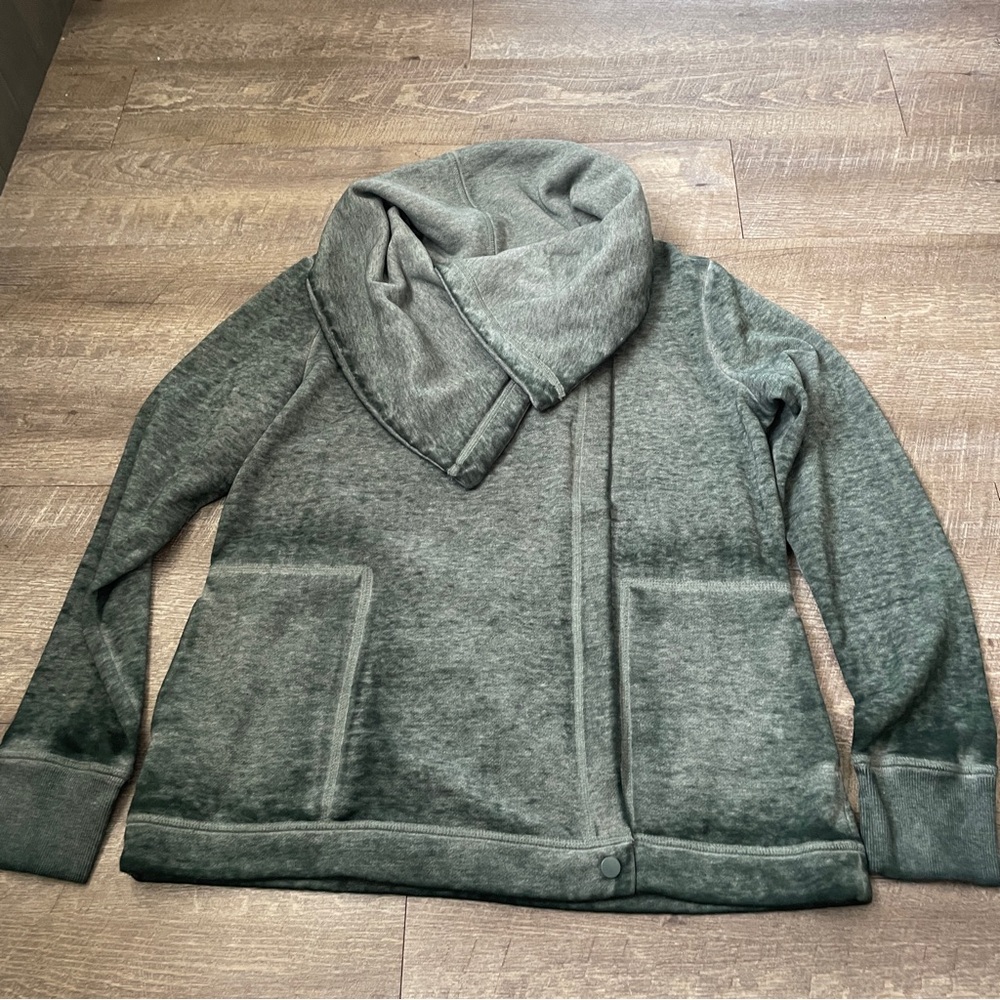 Grace & Lace Charcoal Gray Cozy Wrap size large